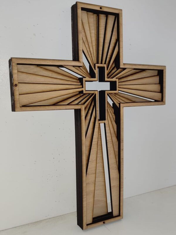 Layered 3D Cross
